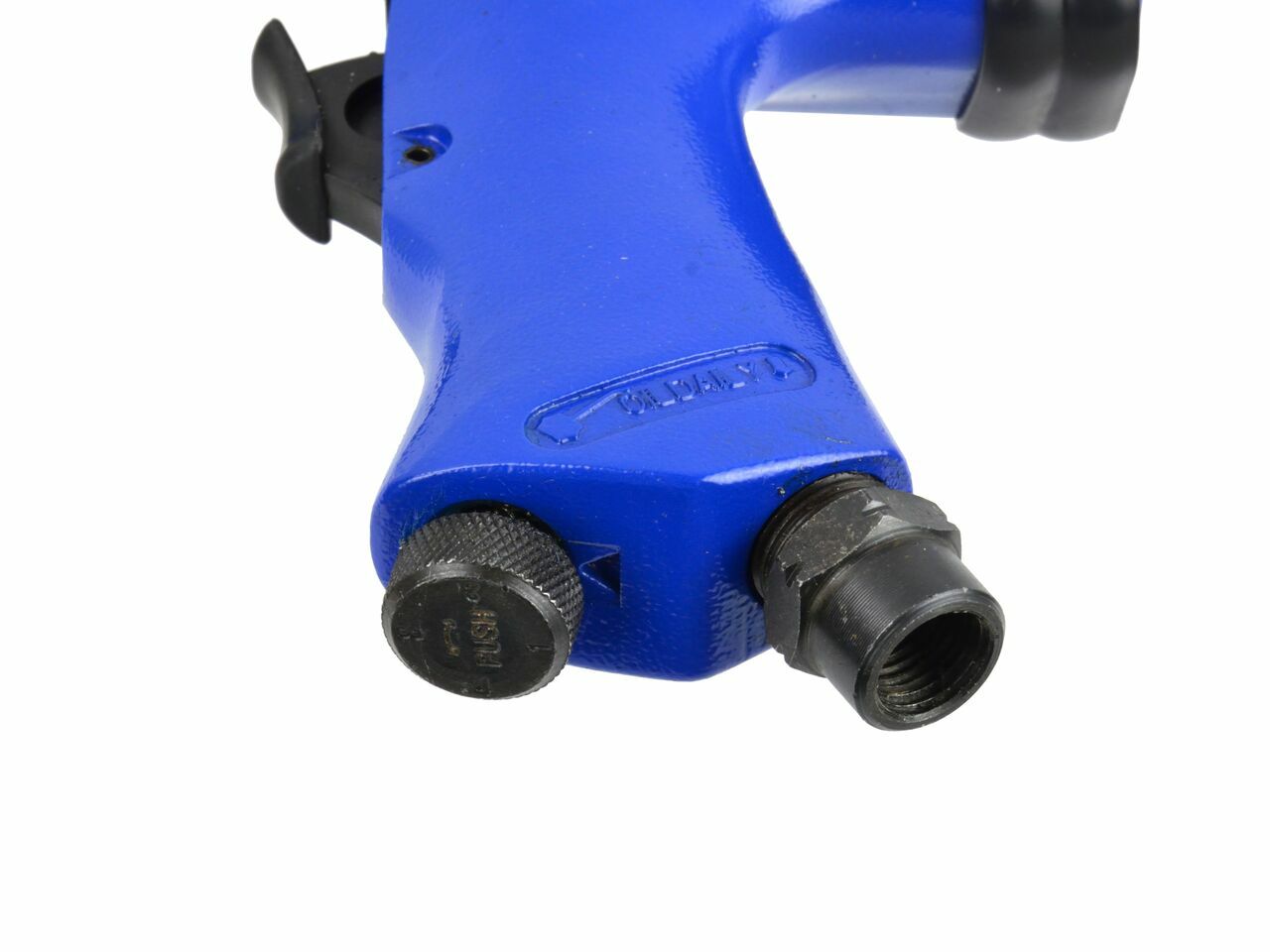 Set 4 unelte pneumatice cu accesorii 33 piese, GEKO G00583