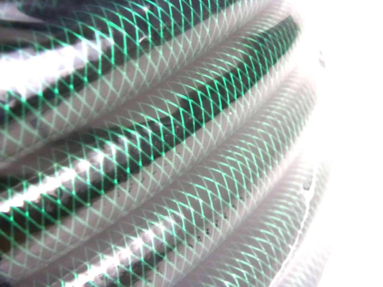 Kit irigare pentru gradina, 3/4" 30m, 3 straturi+accesorii, 4 piese, 3/4", GEKO