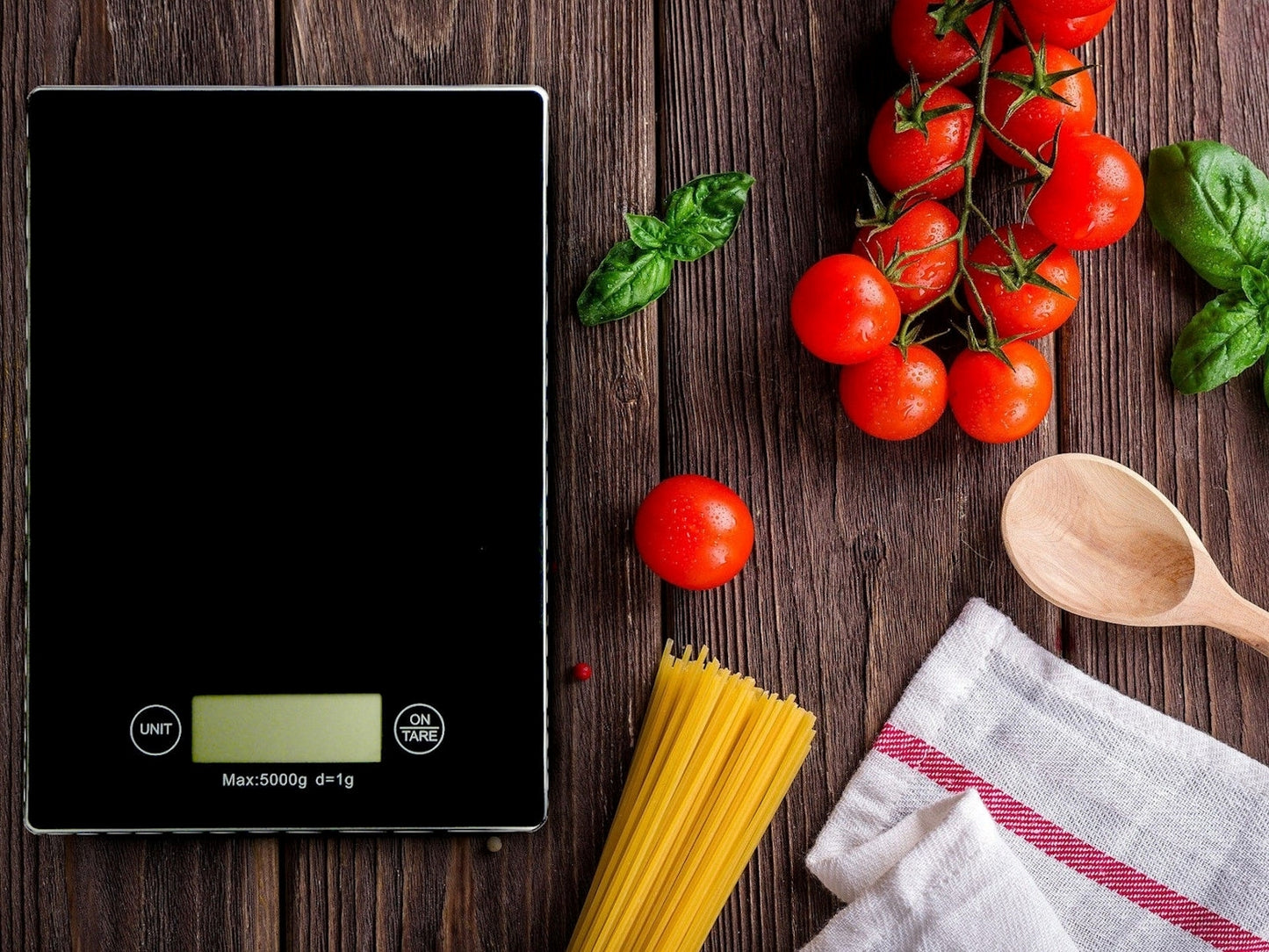 Cântar de bucătărie din sticlă LCD 5kg 23x16cm, GEKO GH03001