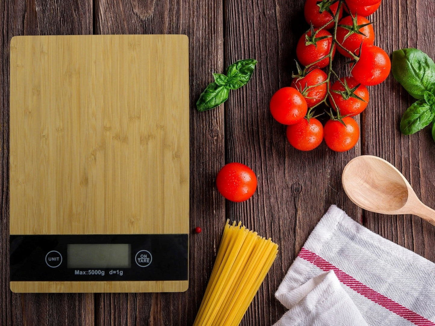 Cântar de bucătărie din bambus 5kg 23x16cm, GEKO GH03002