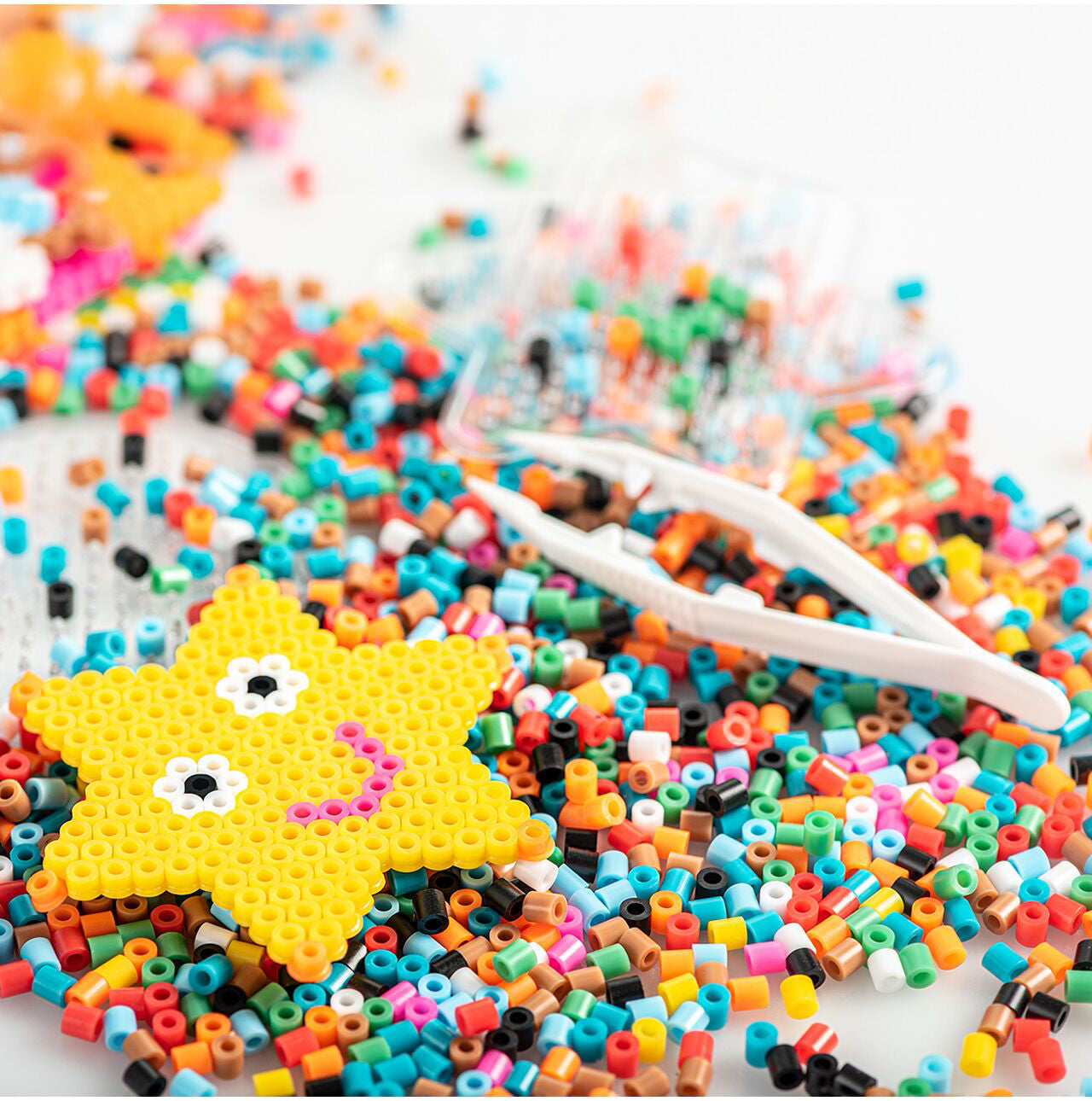 Set creativ margele de calcat, 1000 elemente, MalPlay 110880