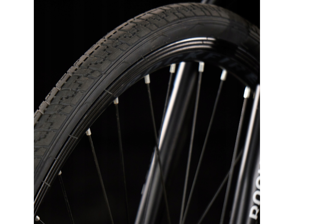 Bicicleta de oras 700C, roti 28" 3 x 7, transmisie Shimano Tourney, cadru din aluminiu 18", MalTrack 112737