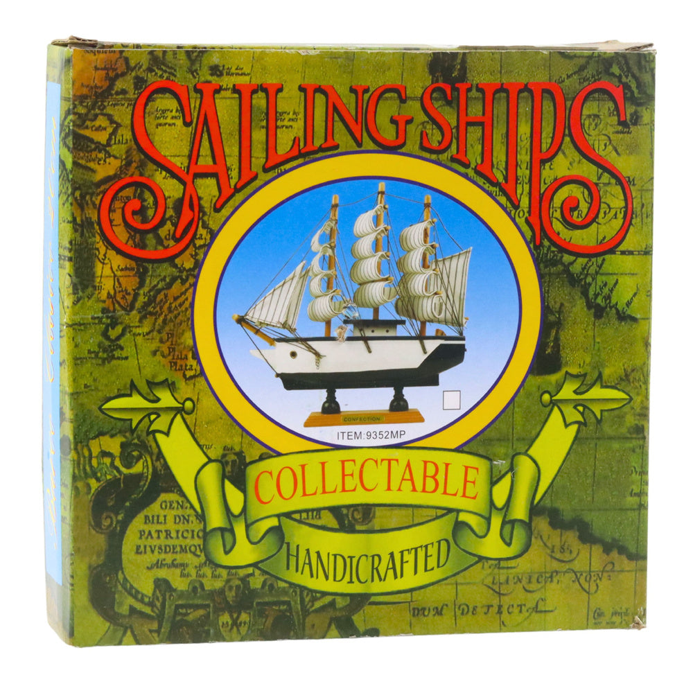 Macheta in miniatura nava de pirati din lemn, 20 x 20 x 4 cm, Lean 22571