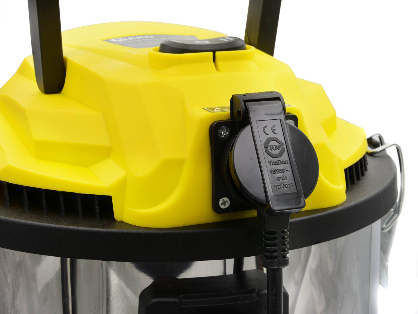 Aspirator industrial umed si uscat 25L cu priza + accesorii, GEKO G81088