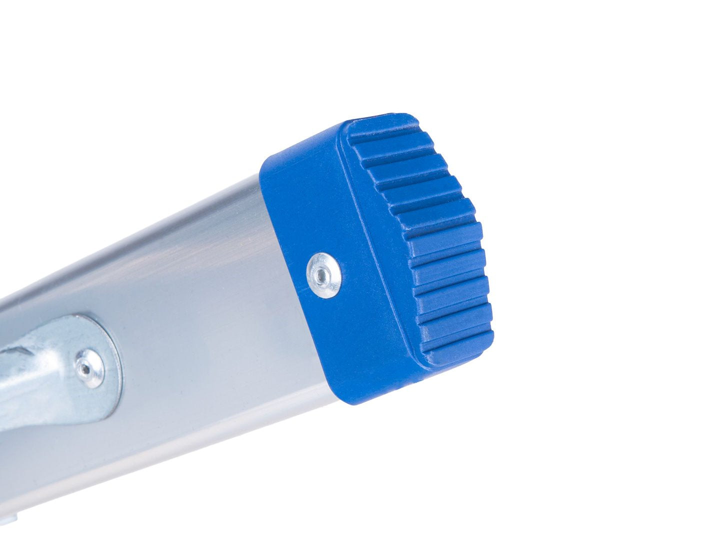 Scara dubla din aluminiu cu 4 trepte, inaltime de lucru 2.41 m, capacitate maxima 150 kg, Geko G02434